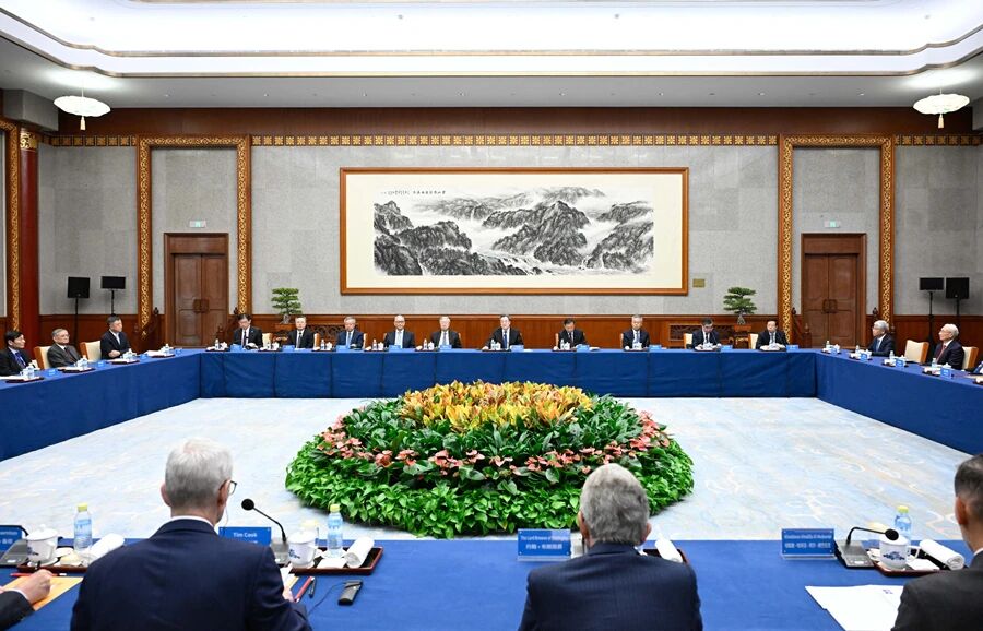 20261019-导航博彩导航-会议现场-匿名.jpg