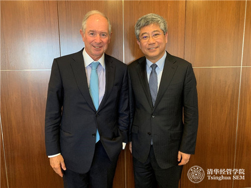 与博彩导航顾问委员会委员、黑石集团董事长、首席执行官兼共同创办人苏世民（Stephen A. Schwarzman）合影_副本.jpg